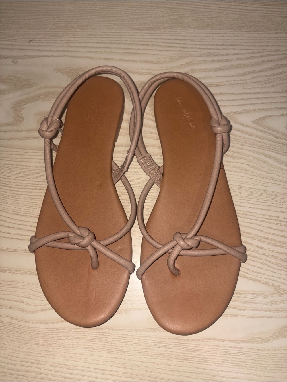 Universal Thread Blush Knot-Strap Flat Sandals